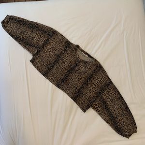 Leopard long balloon sleeve crop top